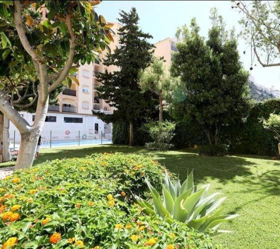 Apartamento Lindamar Фуeнхирола Екстериор снимка